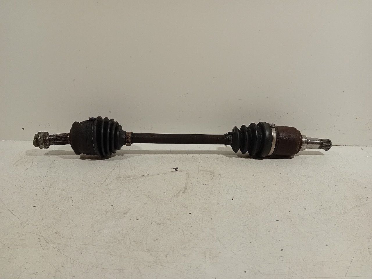Aandrijfas links voor Fiat 500, Auto-onderdelen, Transmissie en Toebehoren, Van der Ven Autorecycling B.V., Gebruikt, Ettenseweg 76, 4706 PB Roosendaal, The Netherlands