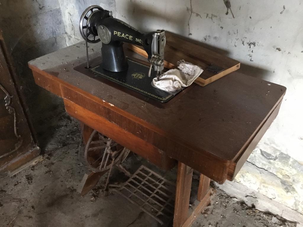 Naaimachine manueel, Ophalen
