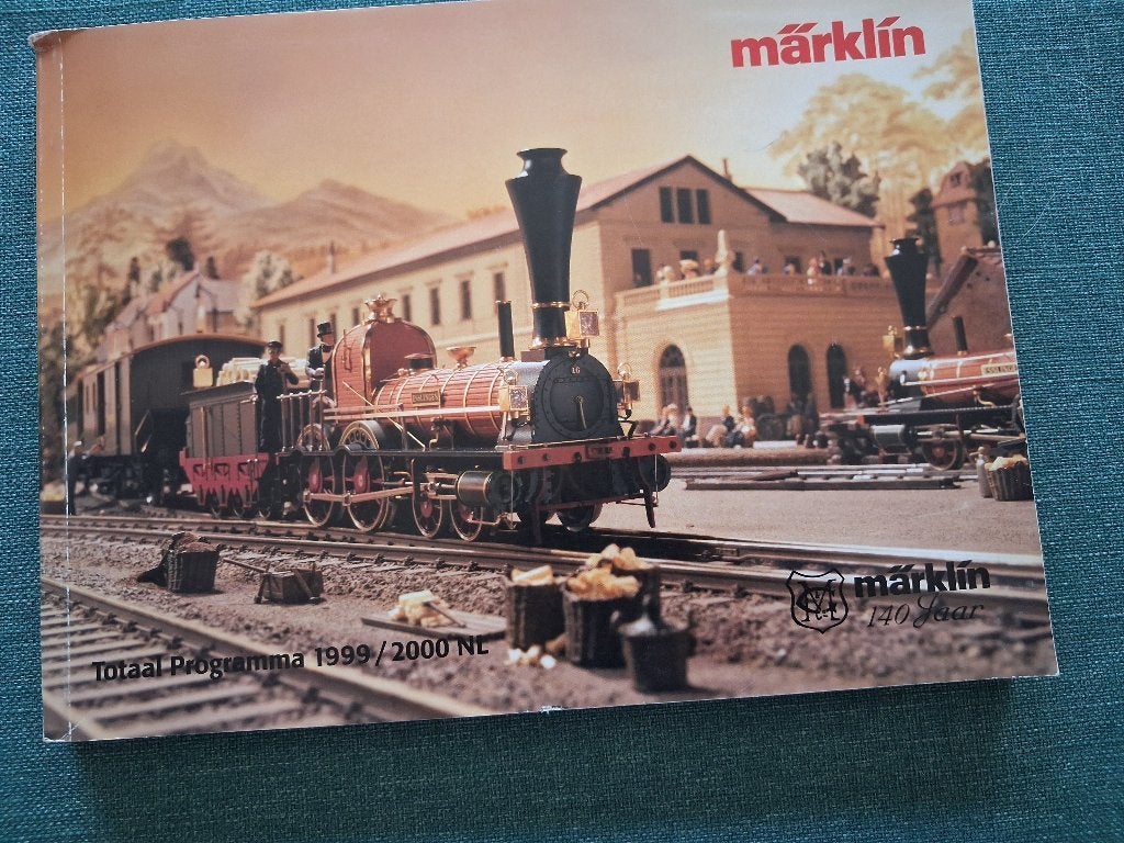 MARKLIN 140 jaar, cataloog., Ophalen of Verzenden, Gebruikt, Boek, Tijdschrift of Catalogus, Märklin