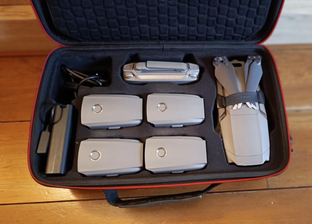 Dji zoom 2 fly more combo + extras, Gebruikt, DJI, Professionele drone, 1 tot 5 kilometer
