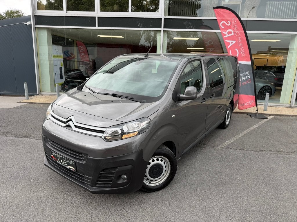 DUBBELE CABINE / CAMERA / CARPLAY / AIRCO / L3, Auto's, Voorwielaandrijving, Stof, Euro 6, 4 cilinders