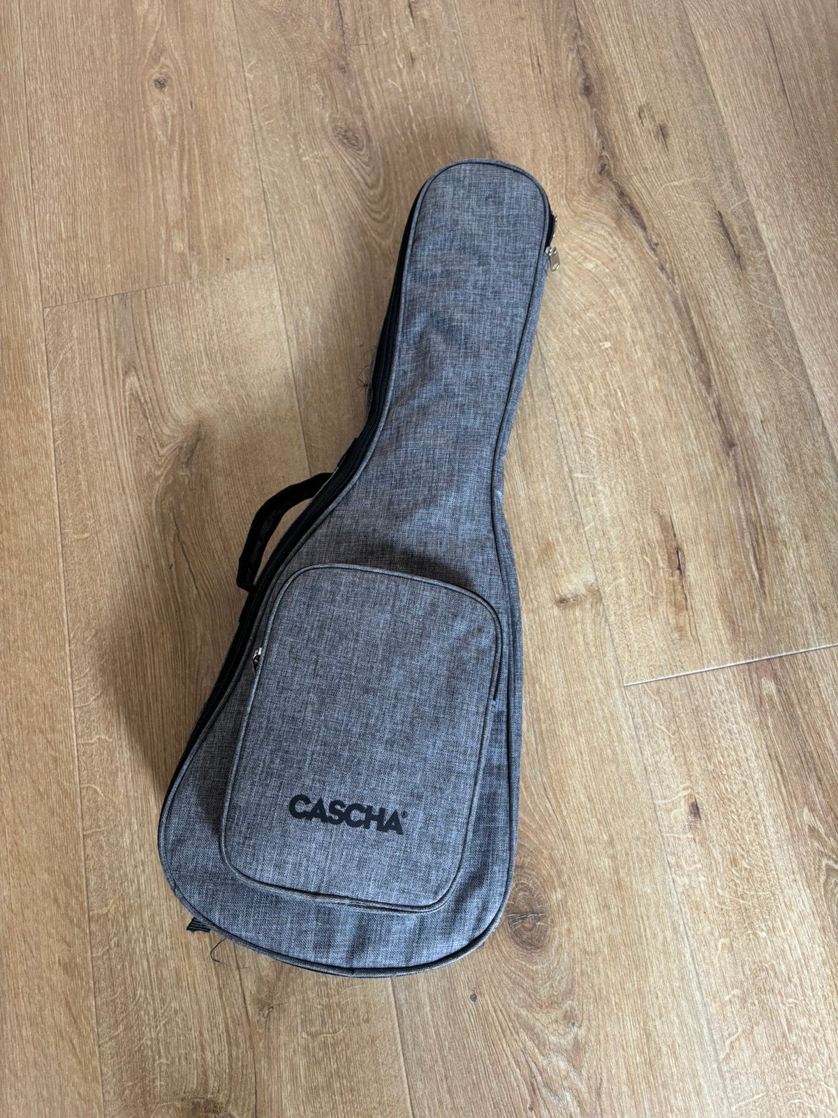 Ukelele, Enlèvement ou Envoi, Comme neuf, Avec valise