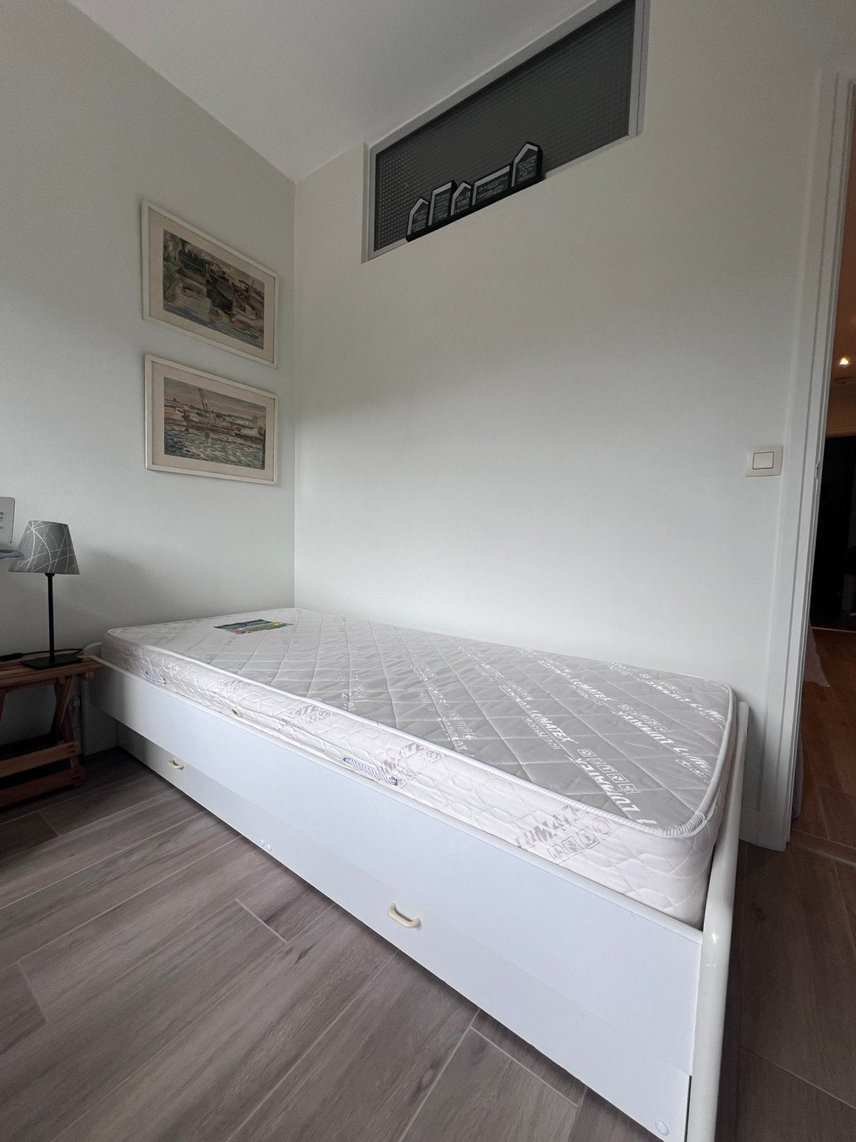 1 lit (matelas compris) avec toboggan, 90 cm, Une personne, Enlèvement, Utilisé