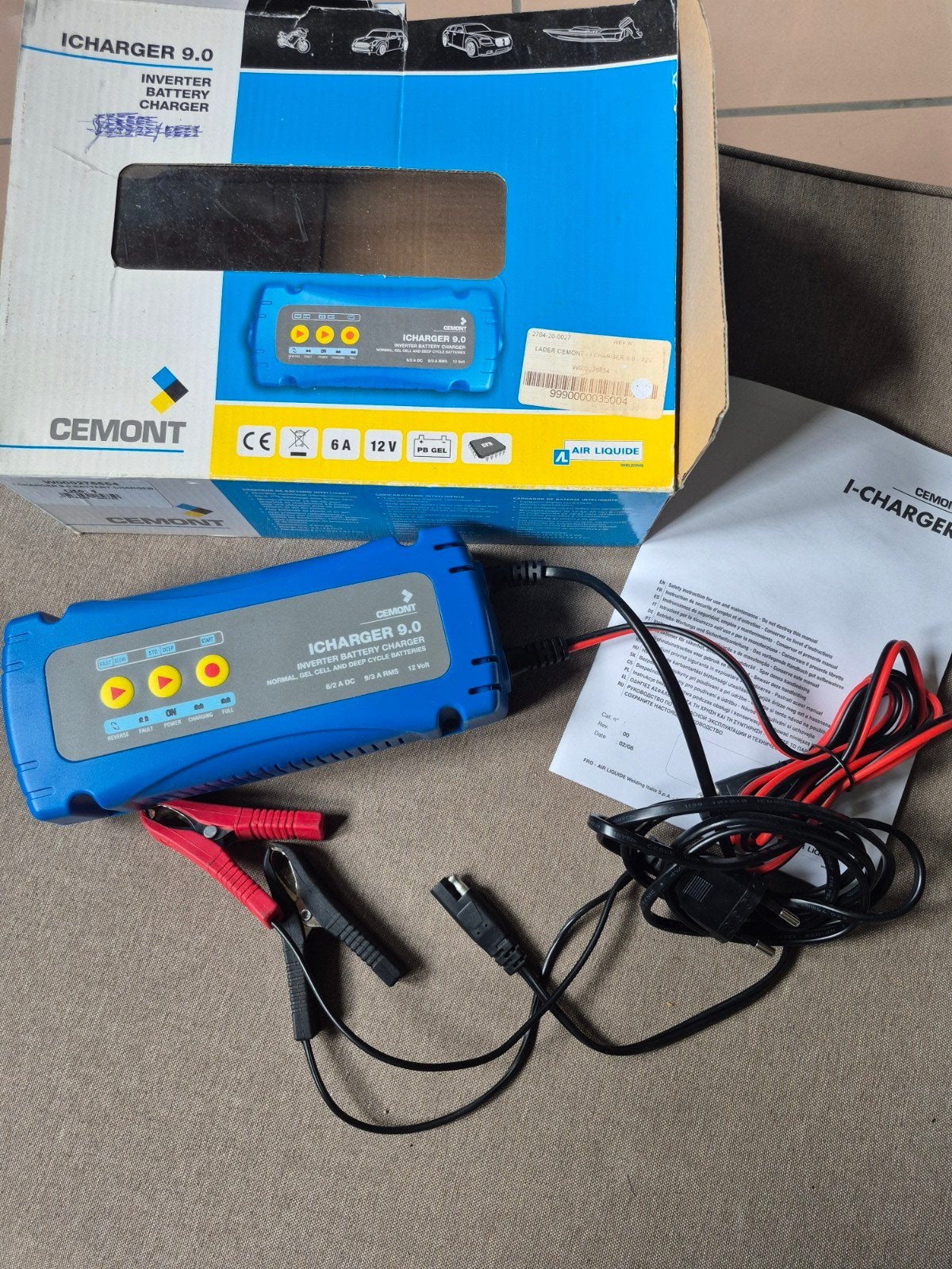 Chargeur de batterie et chargeur de gouttelettes