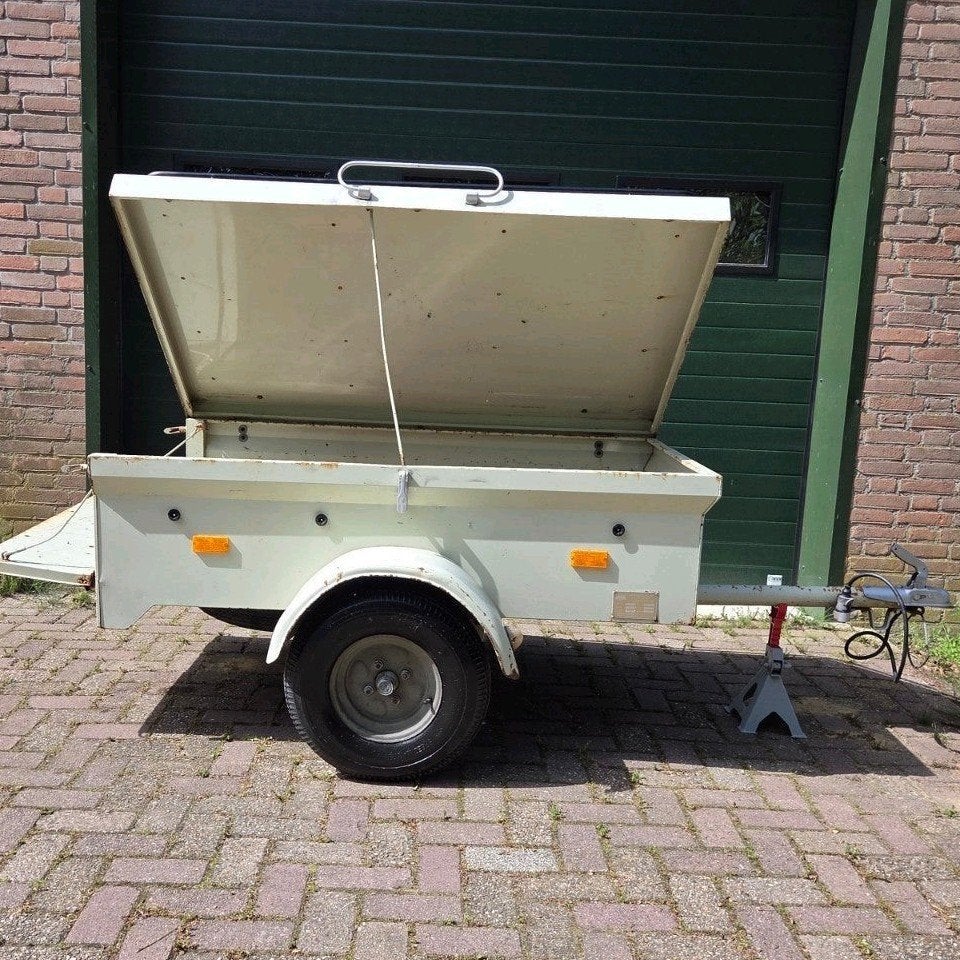 SARIS Aanhanger met deksel, Ophalen