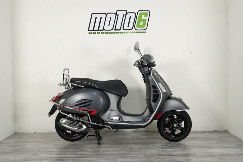 Vespa GTS 125 Supersport, Motos, Scooter, Entreprise, Occasion, Permis Moto A1 minimum