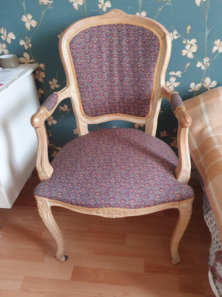 Brocante stoel, Ophalen