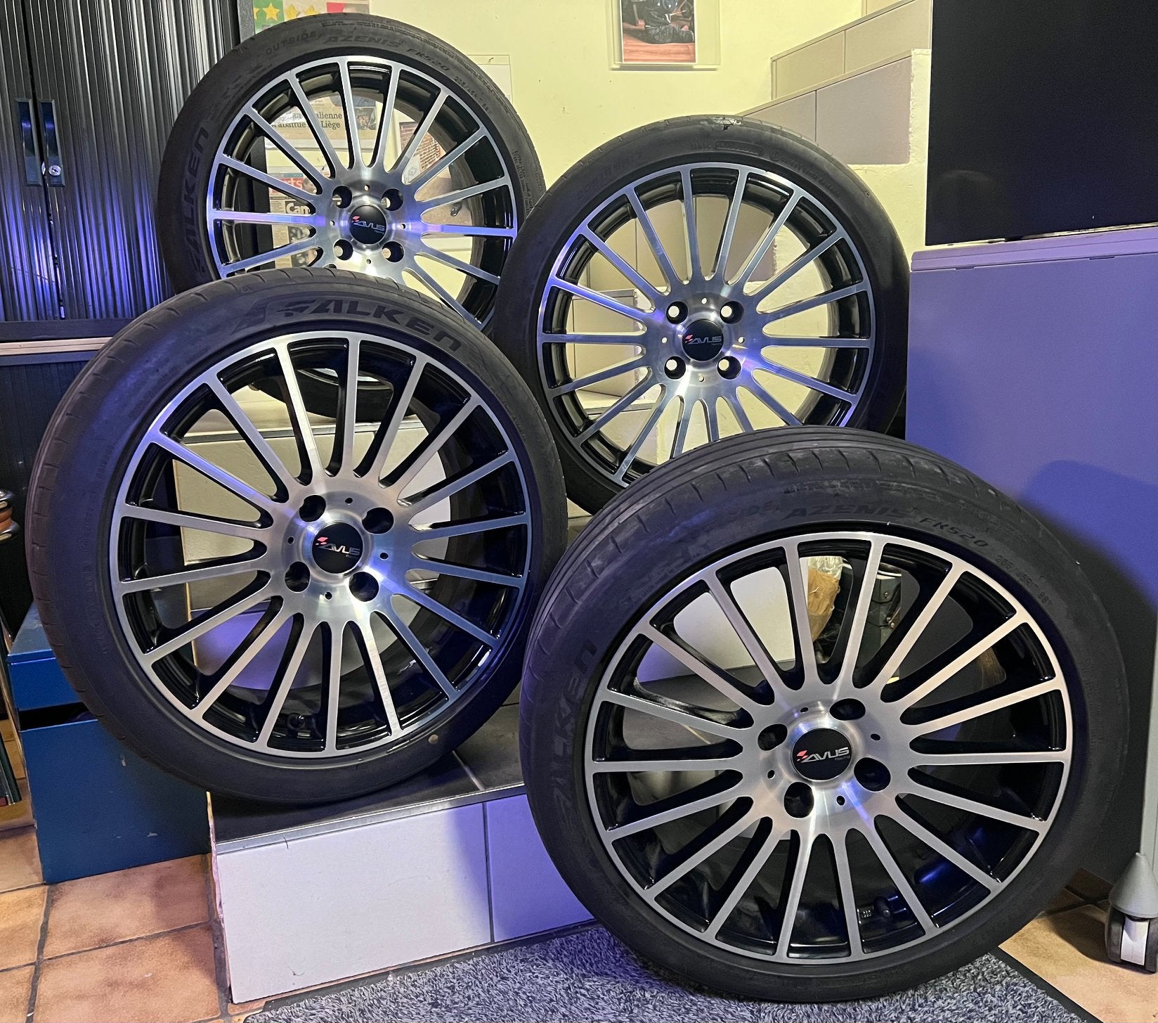 4 jantes AVUS Racing 17” 4x108 ET25 + pneus Falken 205/45R17, Pneus été, Enlèvement, Pneu(s), 17 pouces