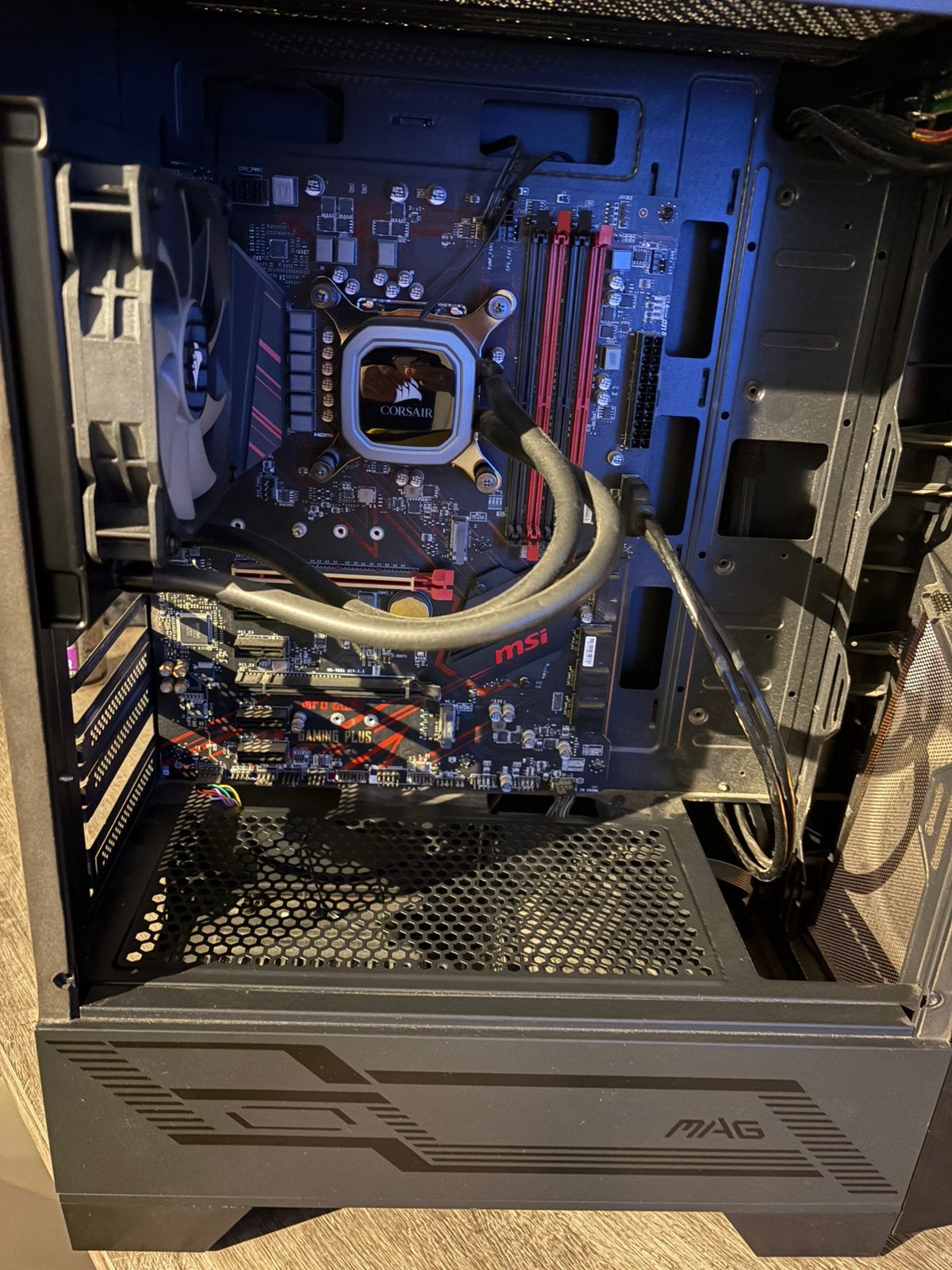 I7 9700K + z390 GAMING PLUS + watercooling corsair etc.., Computers en Software, Ophalen, Zo goed als nieuw, Gaming