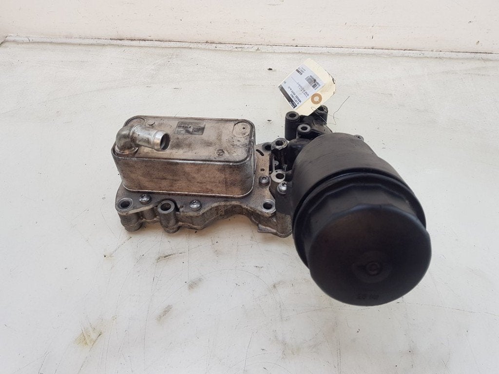 BOITIER FILTRE HUILE Mercedes-Benz Sprinter 3,5t (906.63), Utilisé, Mercedes-Benz