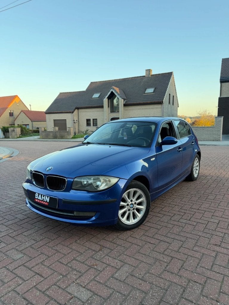 Facelifts uit de BMW 1-serie, 1 Reeks, Blauw, https://public.car-pass.be/verify/9009-2110-0701, Te koop