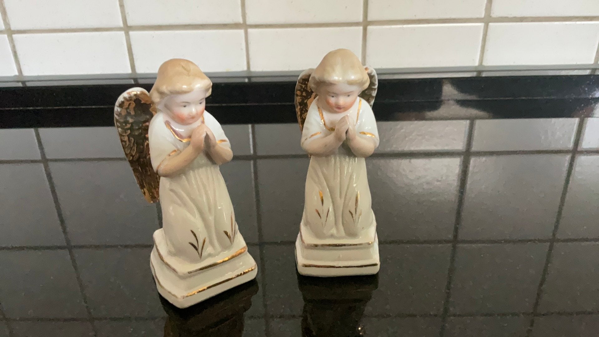 Knielende engeltjes, Verzamelen, Ophalen, Zo goed als nieuw, Religie