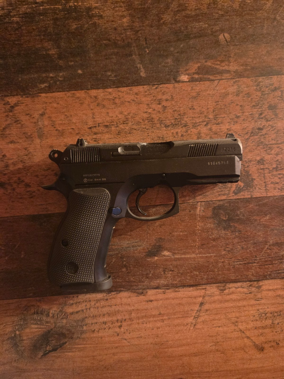 CZ 75D Compact ASG – Airsoft 6 mm, Contacts & Messages