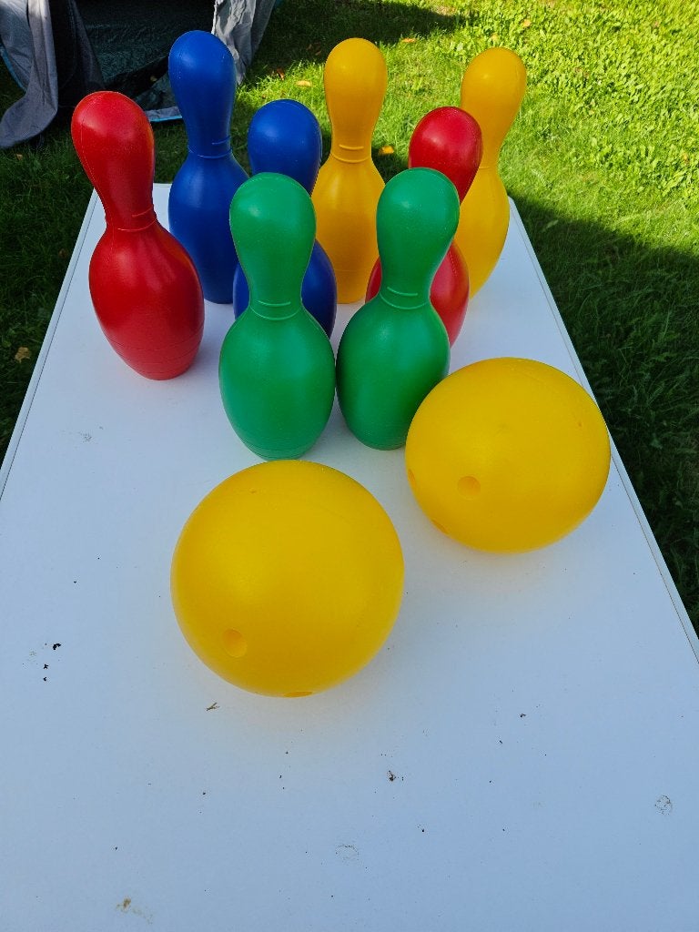 Plastic kegelspel, Ophalen of Verzenden, Gebruikt
