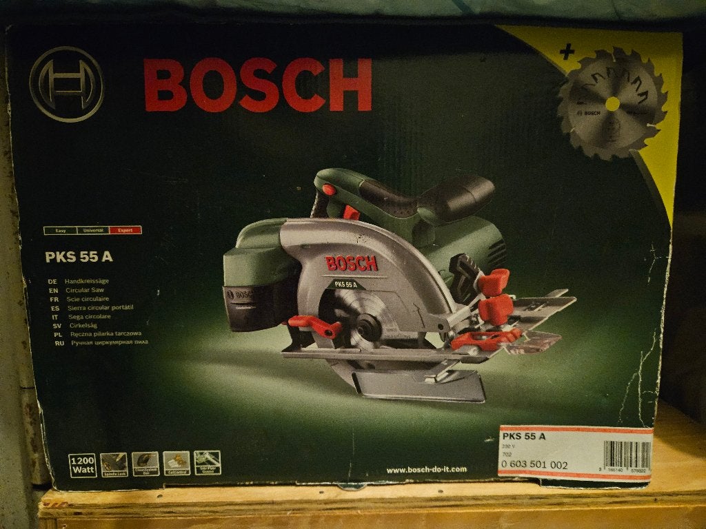 Scie Circulaire Bosch PKS 55 A, Bricolage & Construction, 1200 watts ou plus, 30 à 70 mm, Enlèvement, Utilisé
