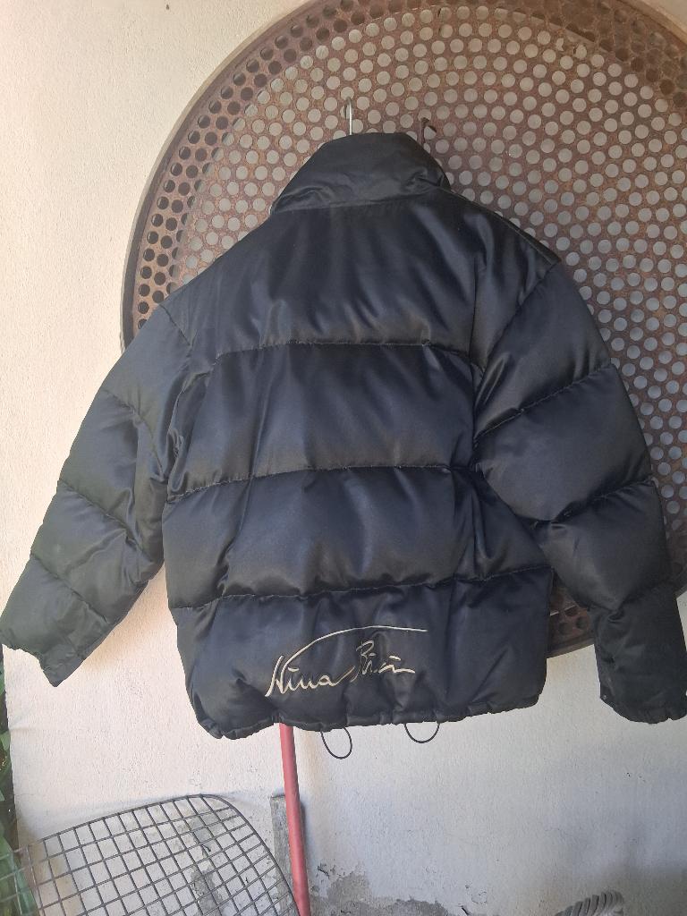 doudoune NINA RICCI, NINA RICCI, Porté, Noir, Enlèvement