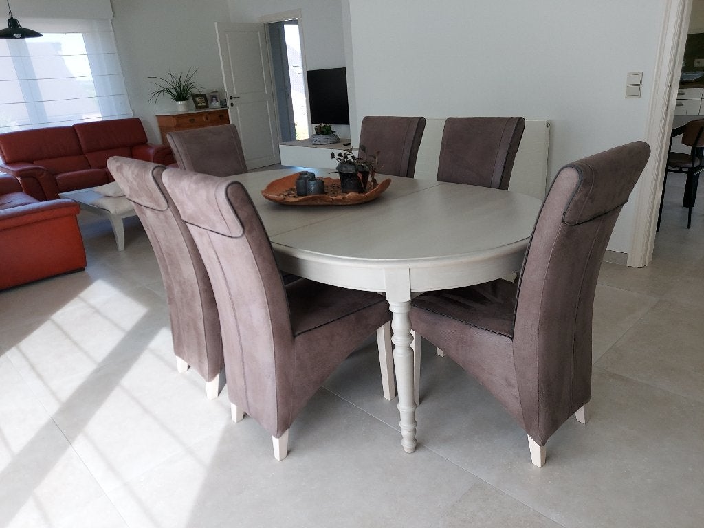 ovale tafel en 6 stoelen, Huis en Inrichting, Tafels | Eettafels, Ophalen, 100 tot 150 cm, Zo goed als nieuw, Vijf personen of meer