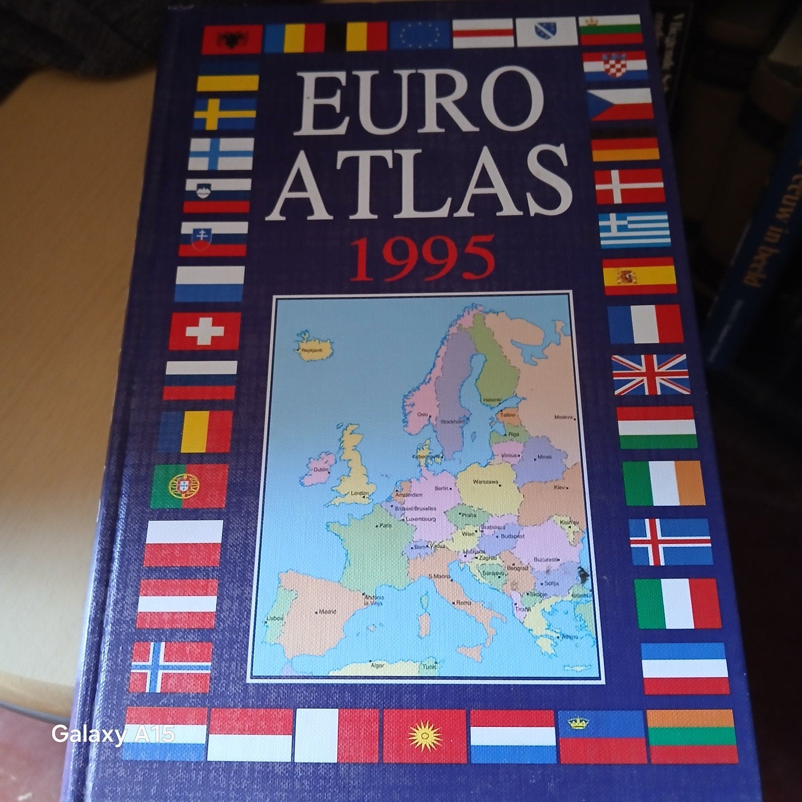 EURO ATLAS 1995, Ophalen of Verzenden