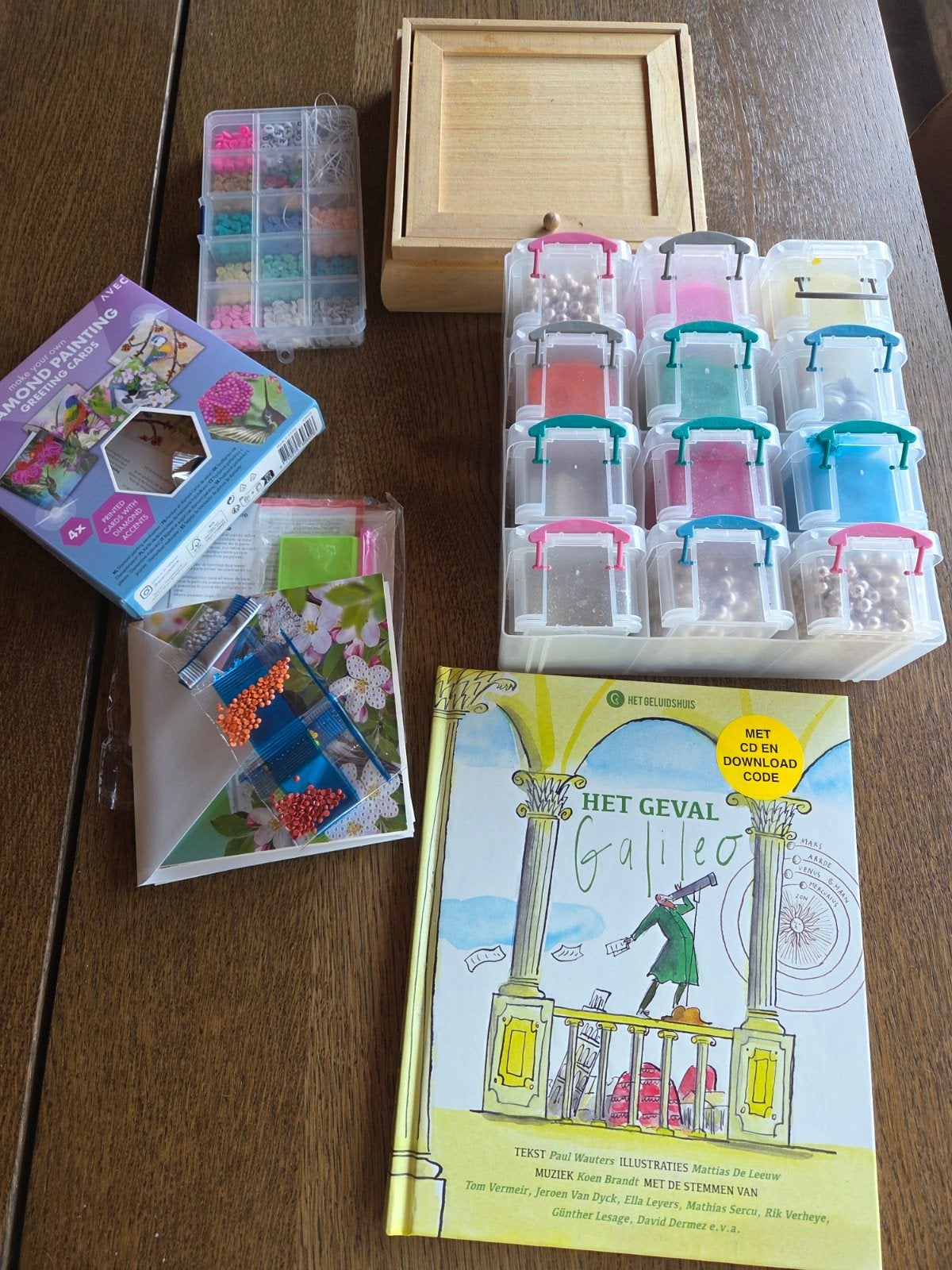 Knutselpakketje, Ophalen