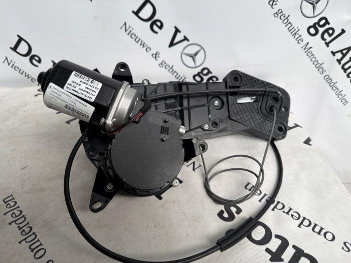 Moteur porte coulissante gauche d'un Mercedes V-Klasse, Neuf, 3 mois de garantie, -, -