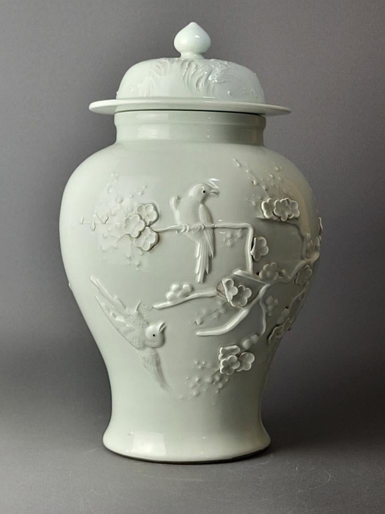 Zeldzame uitgehouwen vaas - Wang Bingrong Zuo (王炳榮作), Ophalen of Verzenden