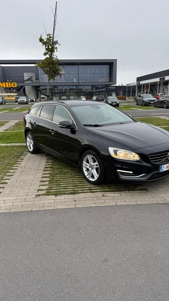 Volvo V60 Euro6 manuelle de 2014 et 202dkm, Autos, Cuir, Achat, Euro 6, 5 portes