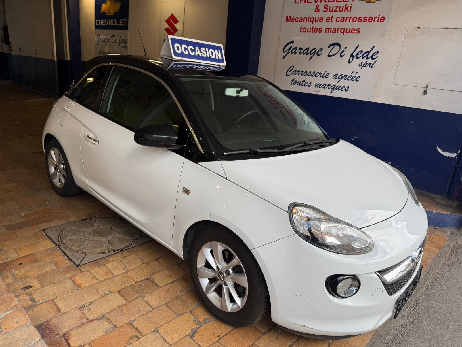 Opel Adam 2015 1.2i bi-ton 2015 airco 87.669 km, Electronic Stability Program (ESP), Euro 5, Entreprise, Garantie prolongée