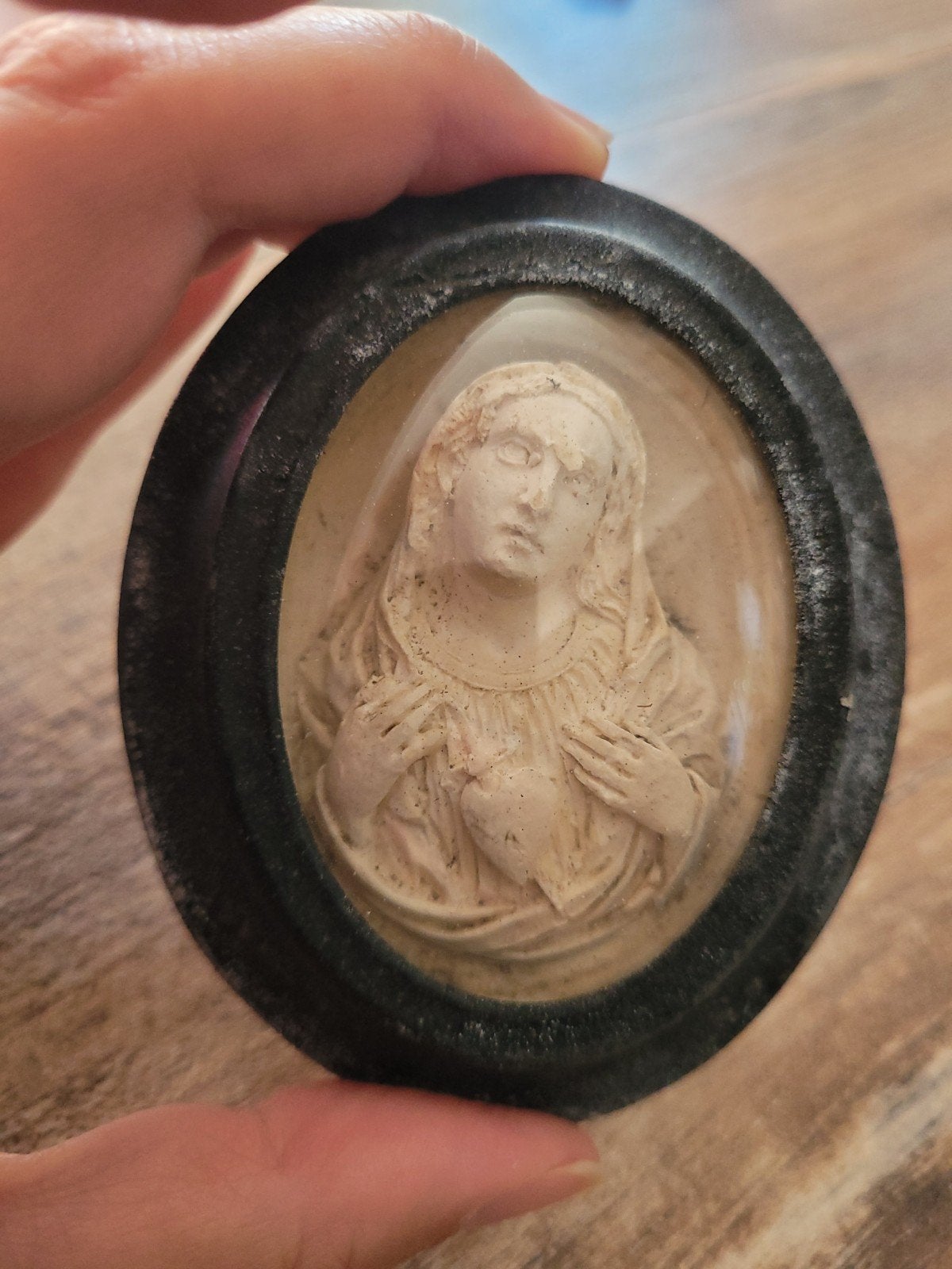 Ancien objet religieux, Enlèvement ou Envoi
