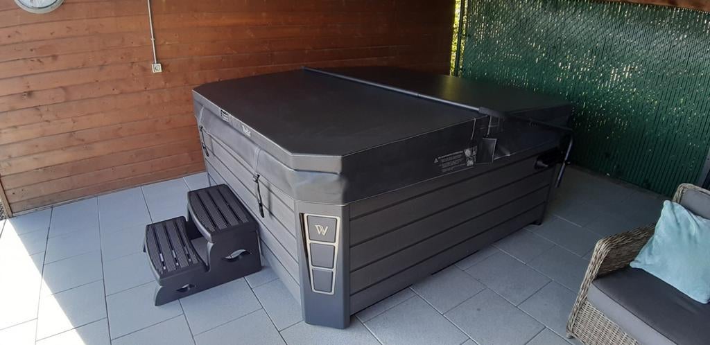 Jacuzzi in zeer goede staat., Ophalen of Verzenden