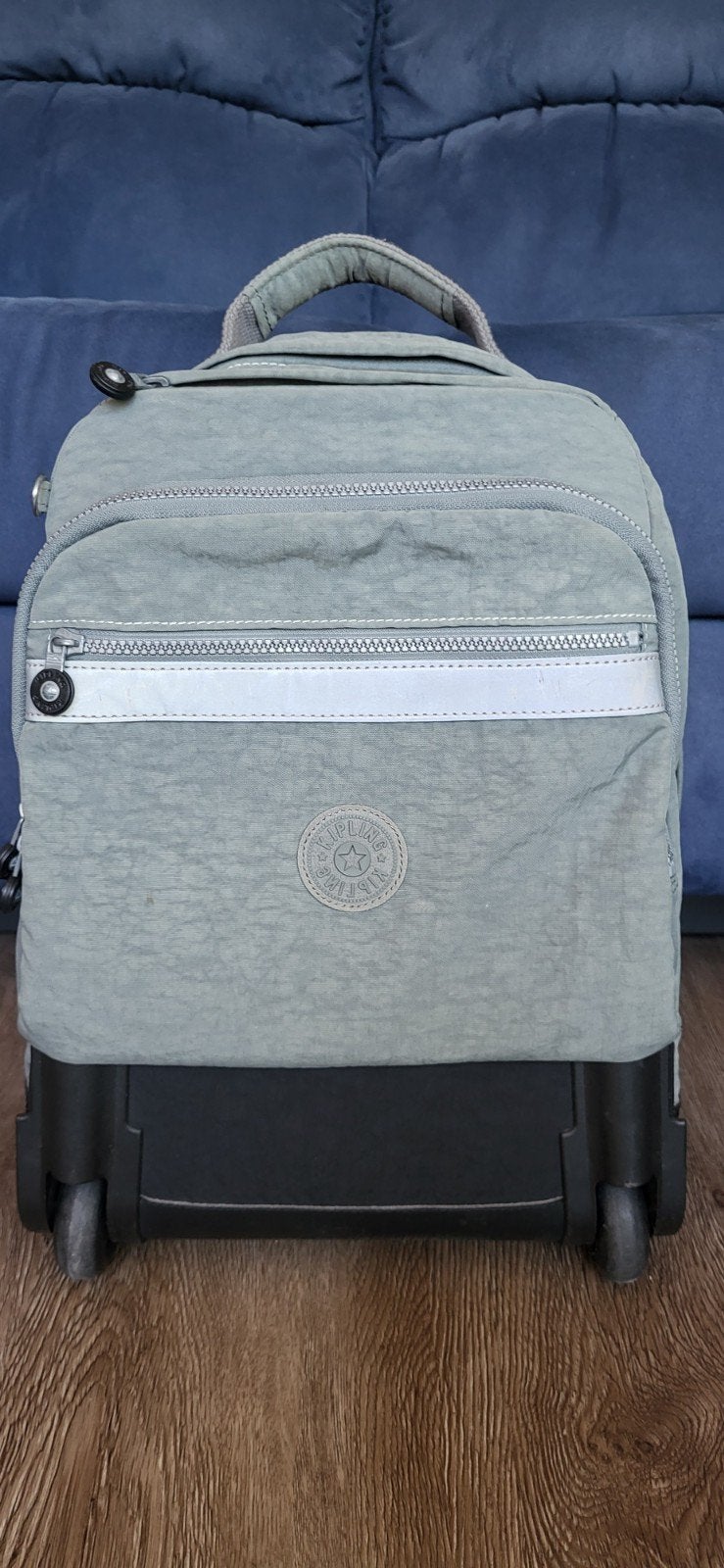 Sac à dos à roulettes gris-vert, Kipling, hauteur 45 cm, Bijoux, Sacs & Beauté, Sacs | Sacs de voyage & Petits Sacs de voyage
