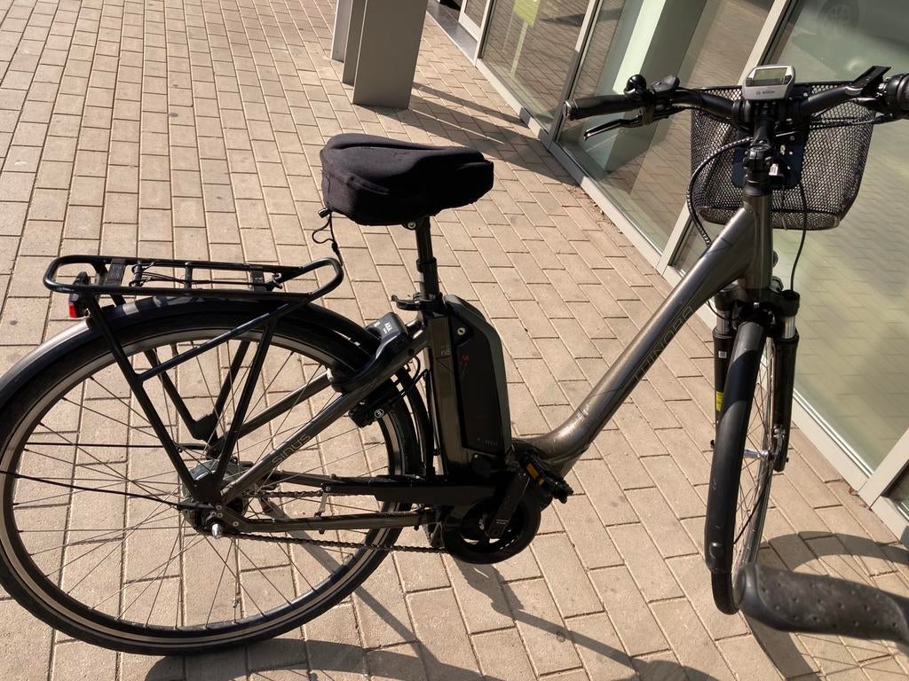 Electrische fiets, Fietsen en Brommers, Elektrische fietsen, Ophalen of Verzenden, Zo goed als nieuw