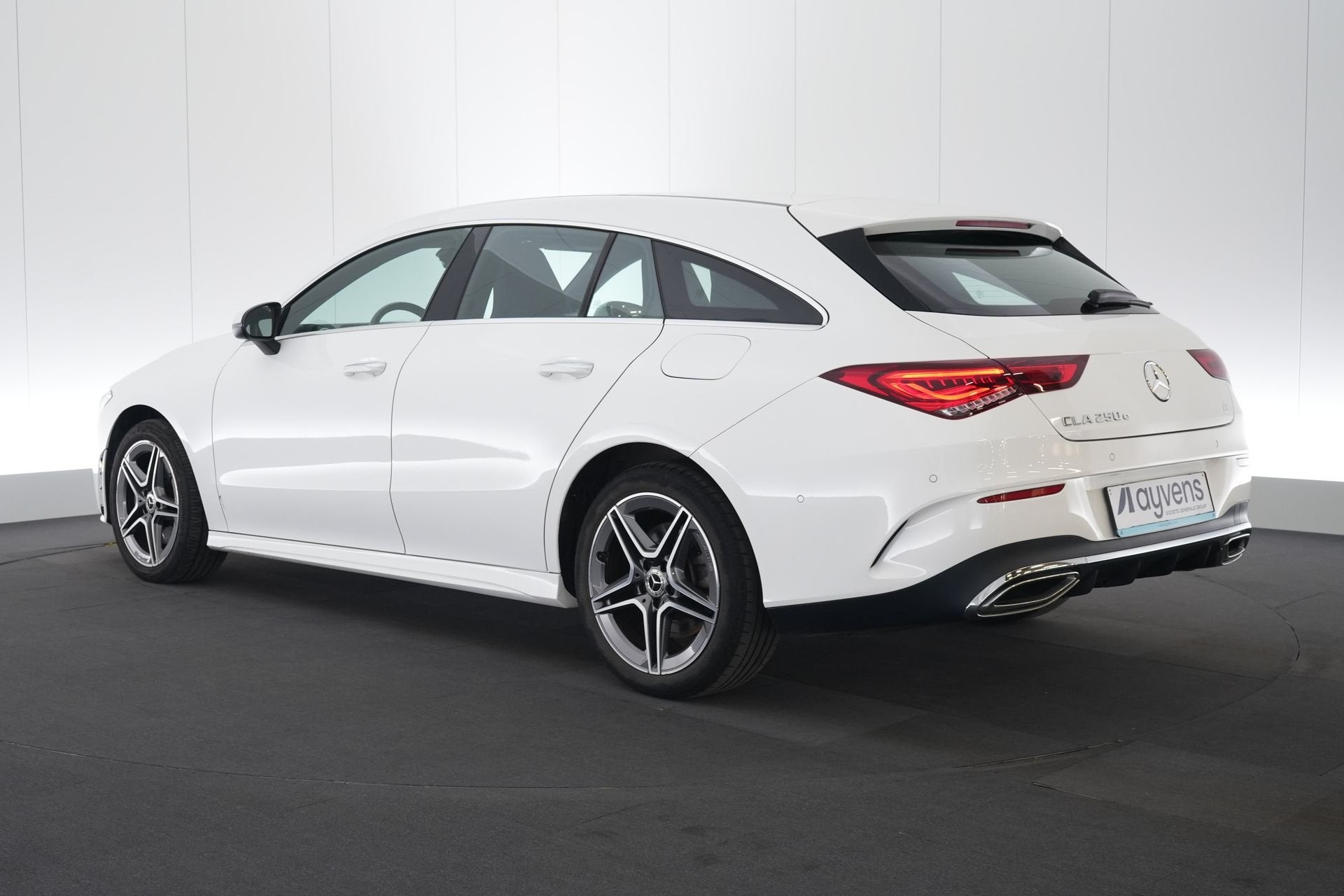 (2CJB184) MERCEDES-BENZ CLA SB, Auto's, CLA, Gebruikt, Euro 6, Alcantara