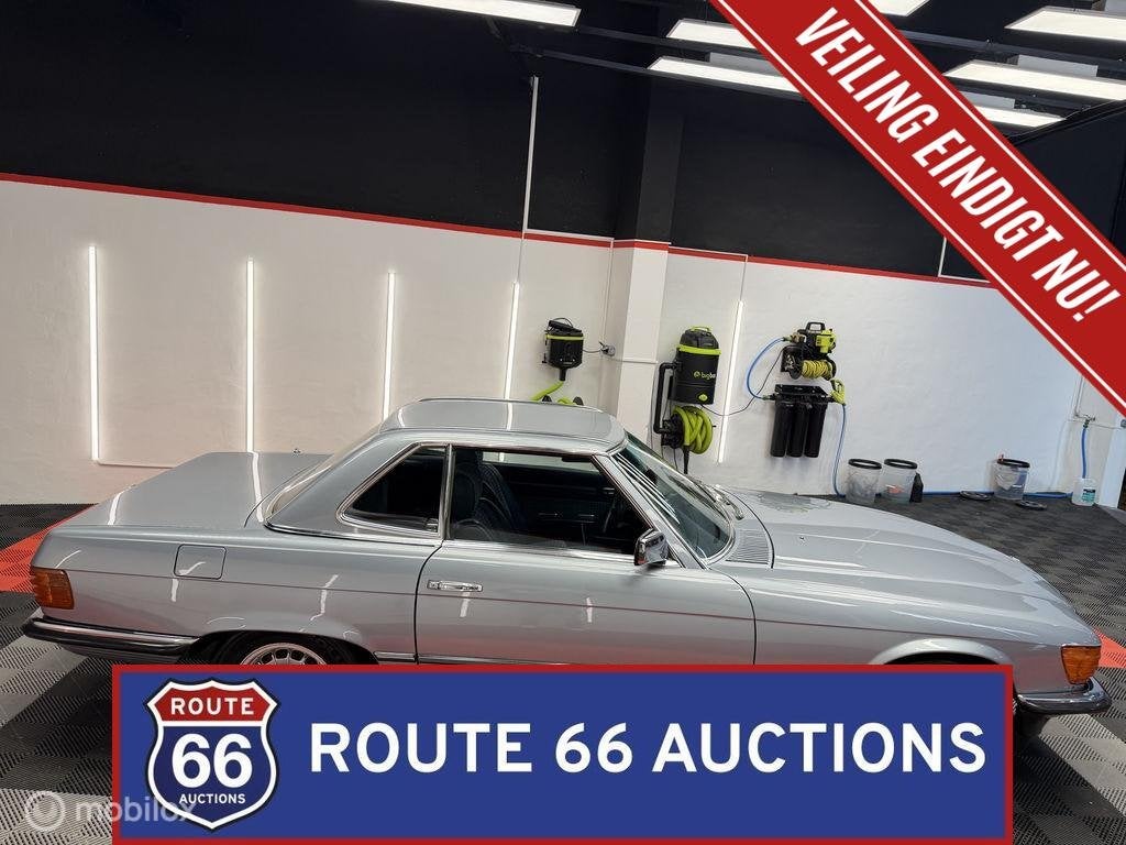 Mercedes-Benz 280 SL | 1982 | Route 66 Auctions, Auto's, Mercedes-Benz, Gebruikt, Zwart, Bedrijf, Handgeschakeld