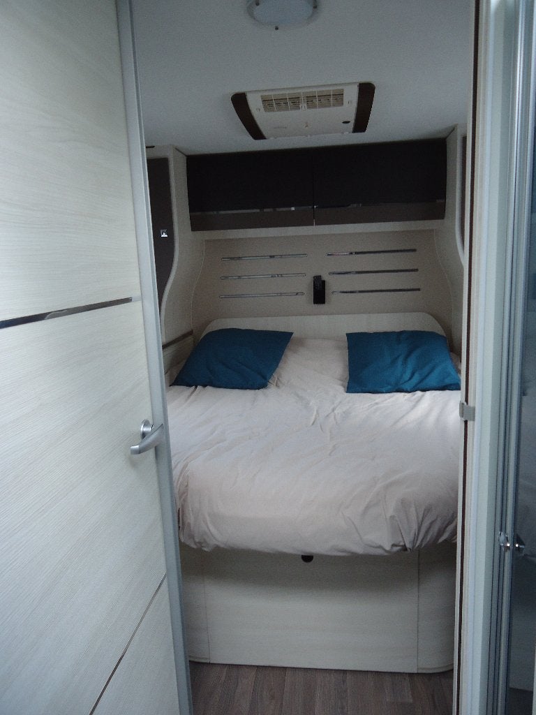 Ford Chausson Welcome Premium 768, Antidémarrage, Jusqu'à 5, Toilette à cassette, Boîte manuelle