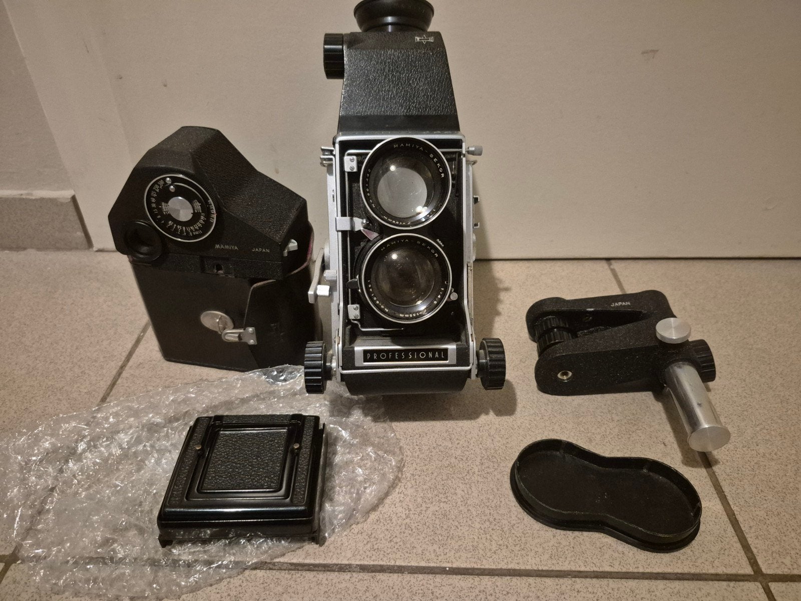 camera 6x6 Mamiya prof C33 buitenkans, Ophalen