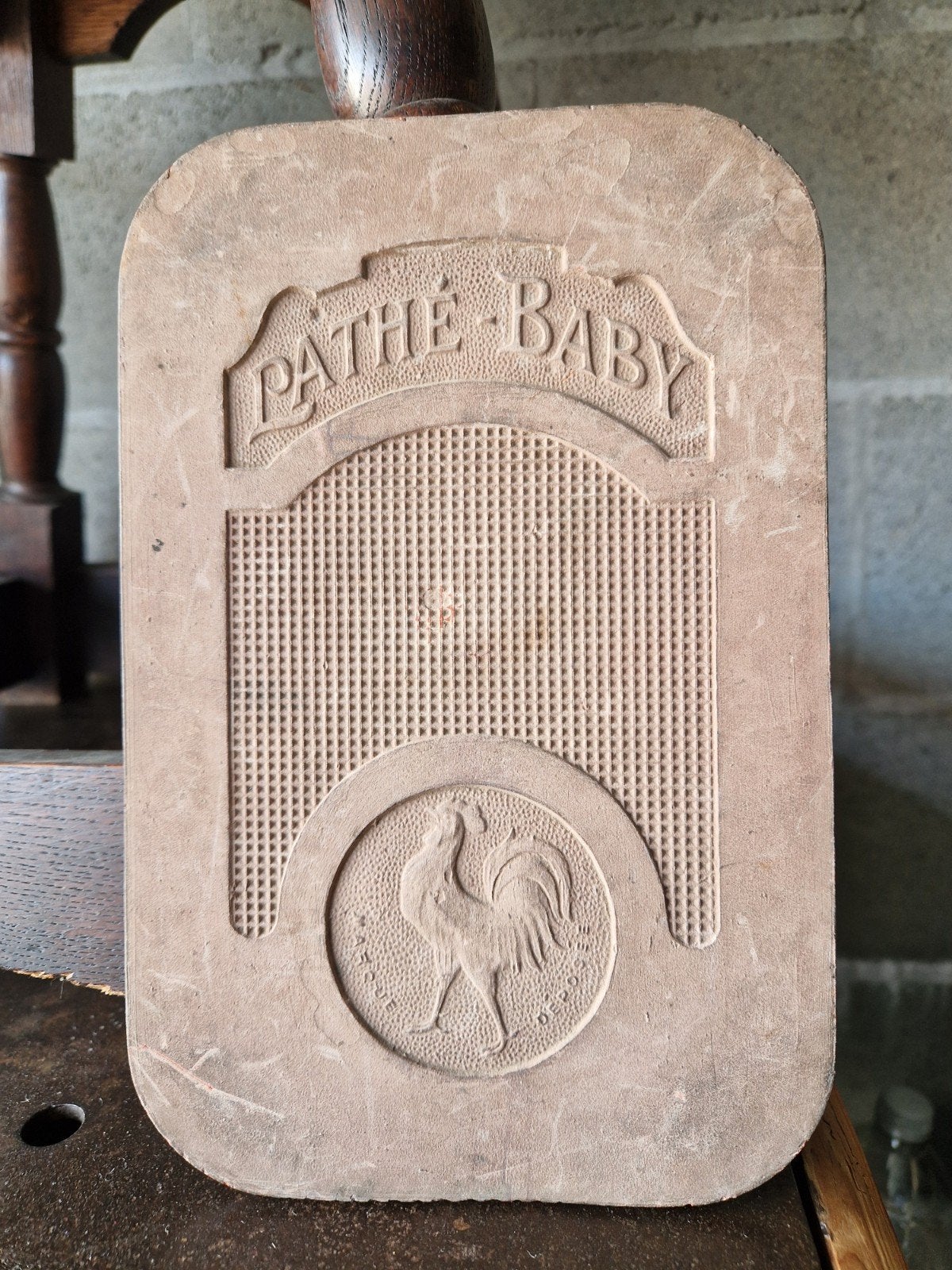 Vintage Pathé-Baby Rubberen Projectormat (Jaren '20/'30), Antiek en Kunst, Ophalen of Verzenden