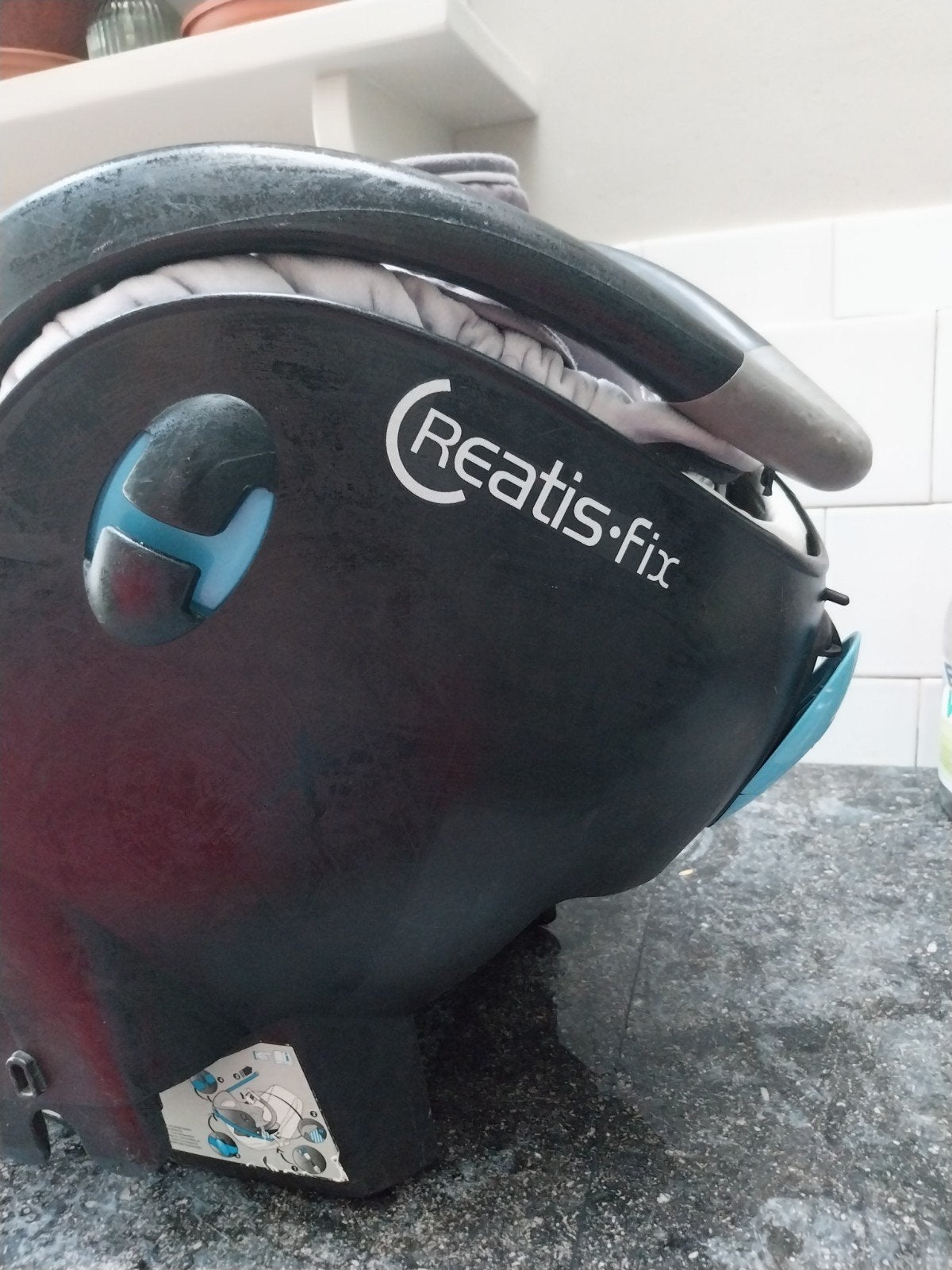 Bebe confort maxi cosi creatis-fix autostoel en babydrager, Kinderen en Baby's, Autostoeltjes, Gebruikt, Overige methoden, Zijbescherming