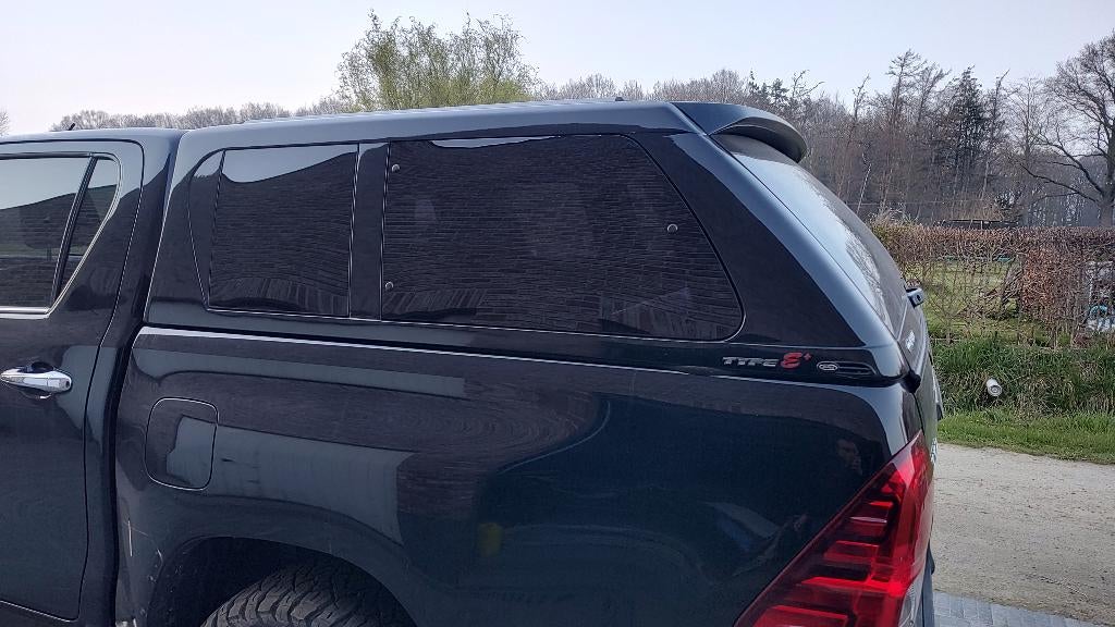 Toyota HIlux Alpha Type E+ hardtop, Arrière, Haillon arrière, Utilisé, Toyota