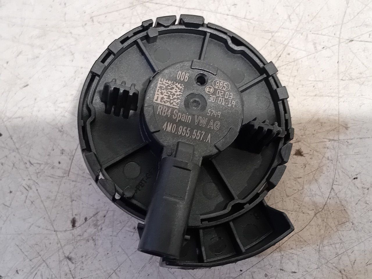 Airbag sensor Audi A1, Onderdelen@venauto.nl, Van der Ven Autorecycling B.V., Gebruikt, Ettenseweg 76, 4706 PB Roosendaal, The Netherlands