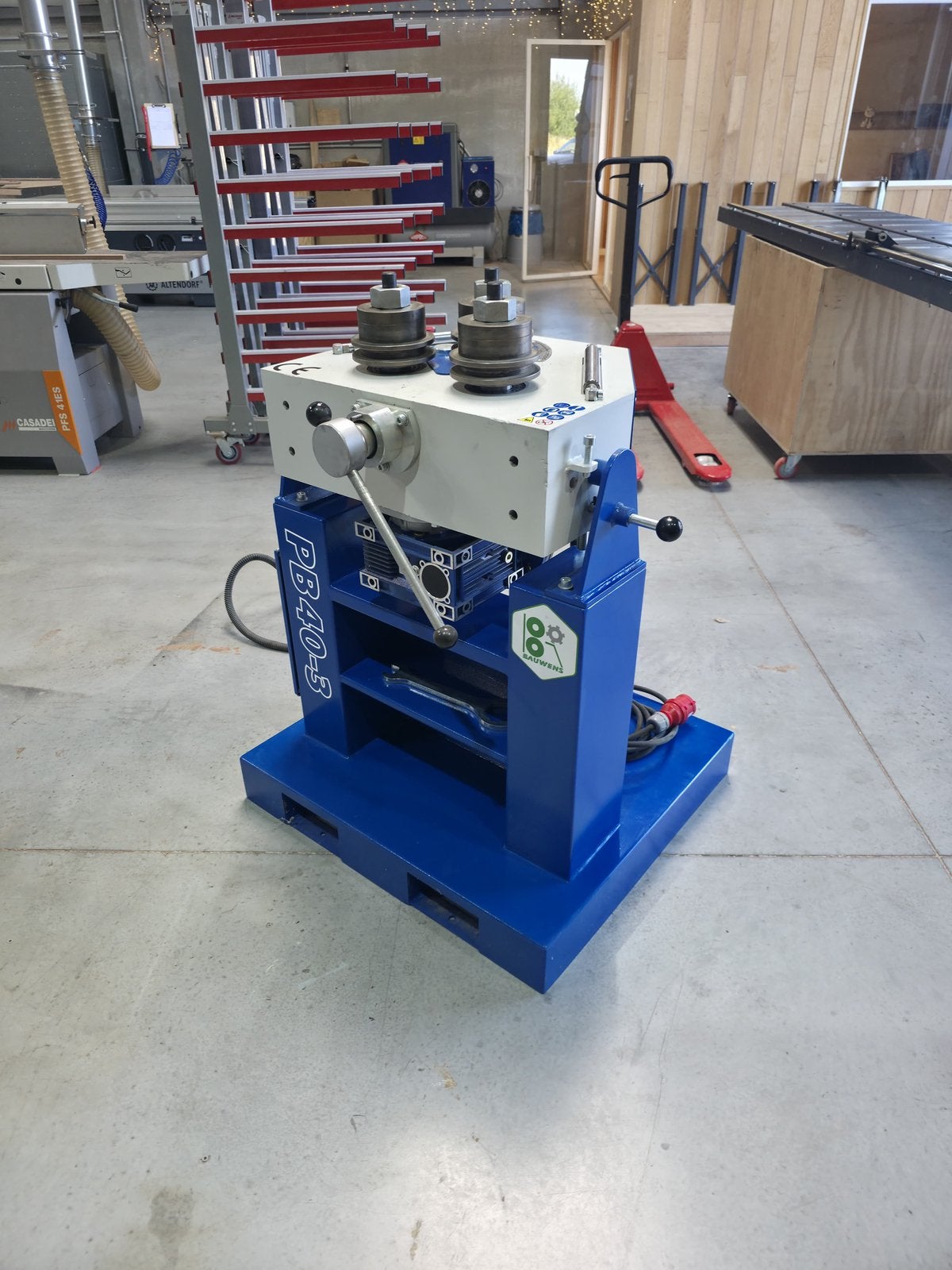 Cintreuse à galets RHTC - neuve, Bricolage & Construction, Outillage | Ponceuses, Enlèvement, Comme neuf, 1200 watts ou plus, Autres types