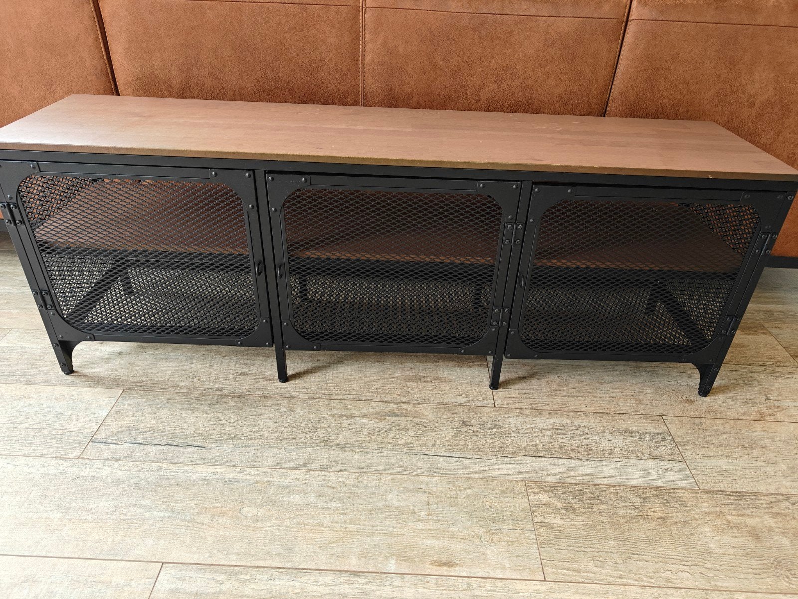 Tv meubel/tv kast, Ophalen