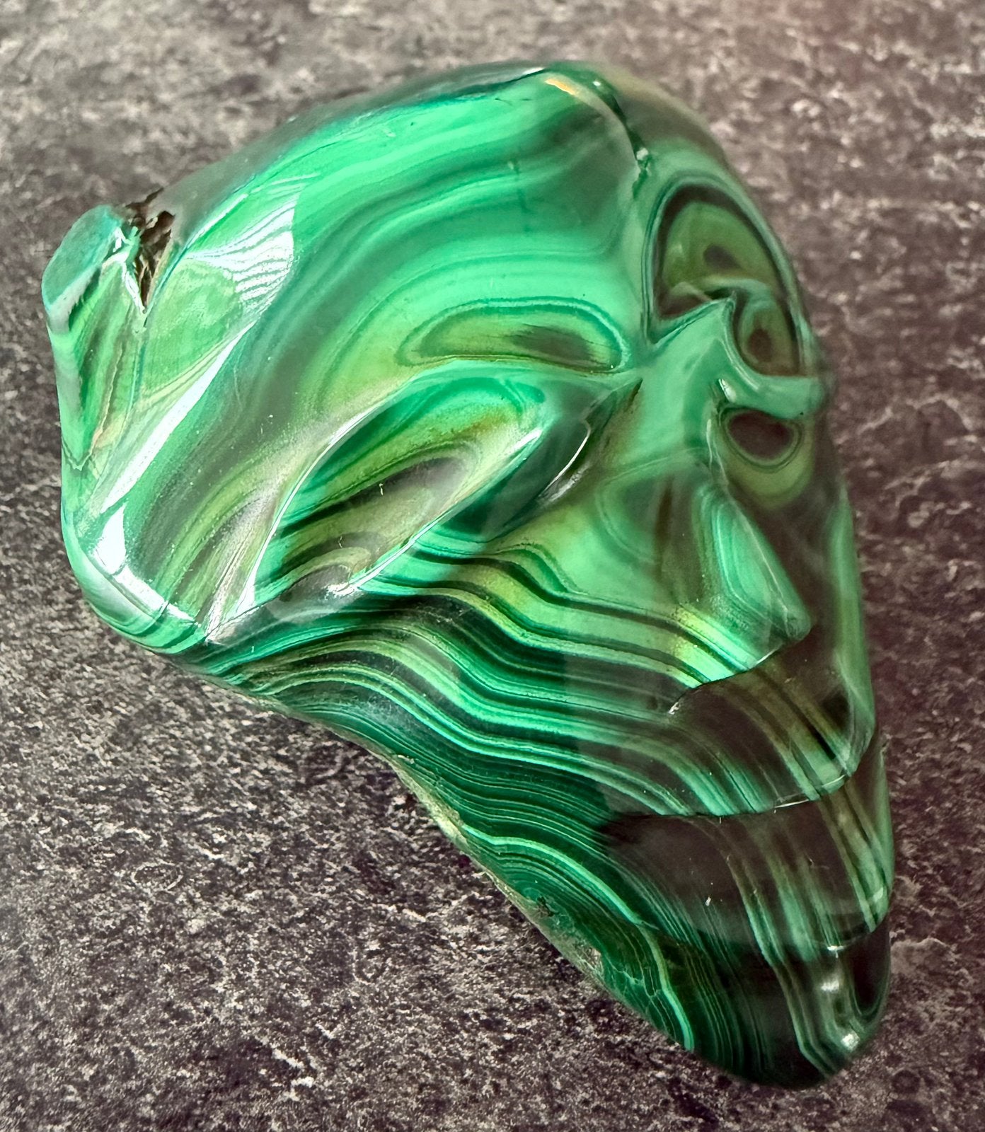 Malachiet beeld, Antiek en Kunst, Ophalen, Minder dan 20 cm, Natuurlijk materiaal, Beeld