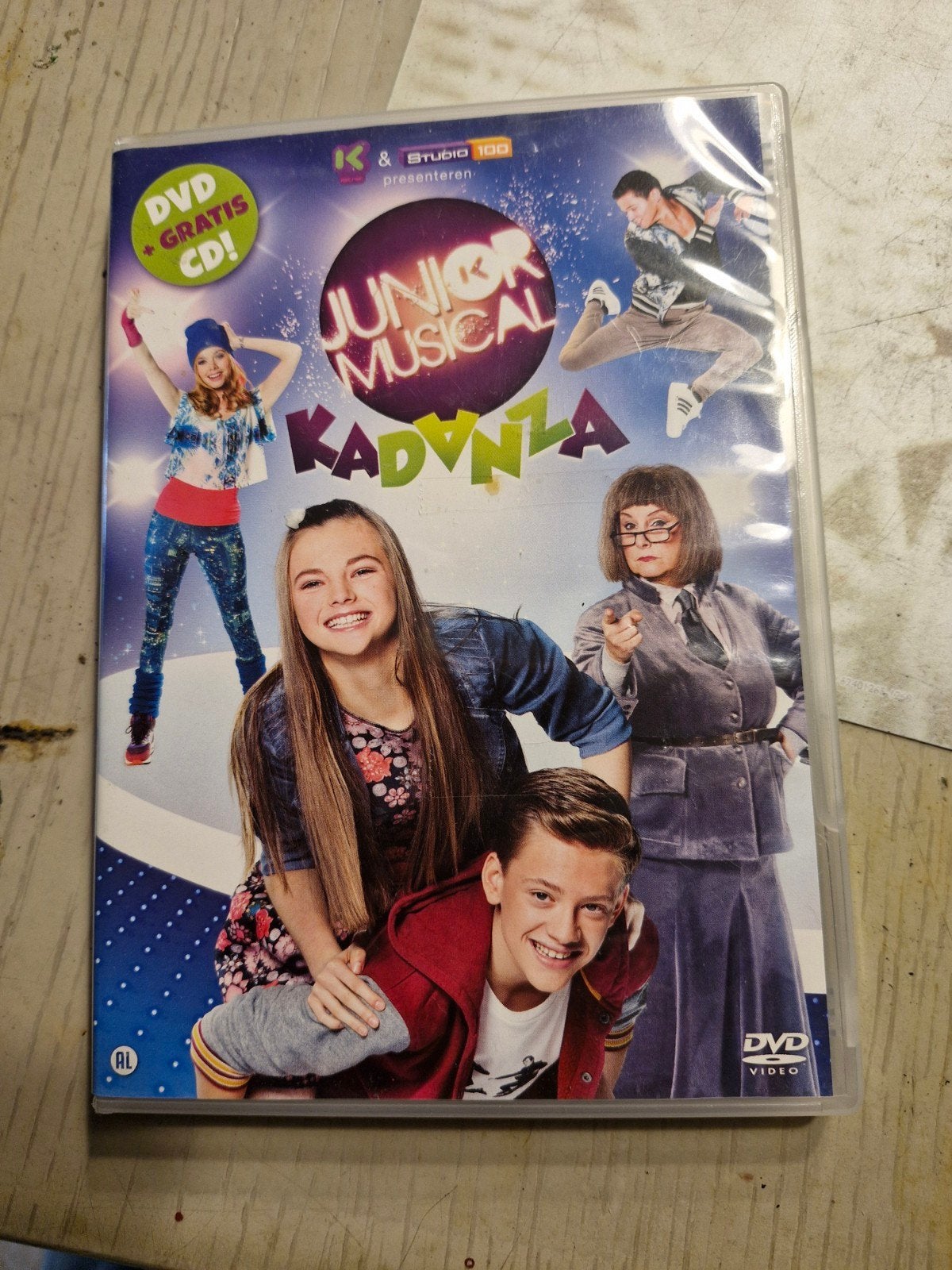 2 dvd's junior musical kadanza nl, Ophalen of Verzenden, Zo goed als nieuw, Nederlands