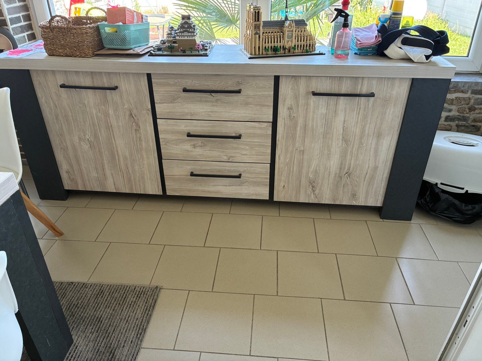 Buffet 15 euros, Maison & Meubles, Enlèvement