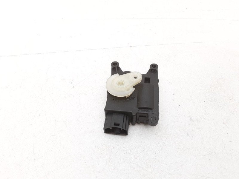 ACTIONNEUR MOTEUR VOLET CHAUFFAGE Mazda MX-5 (ND), Utilisé, Mazda