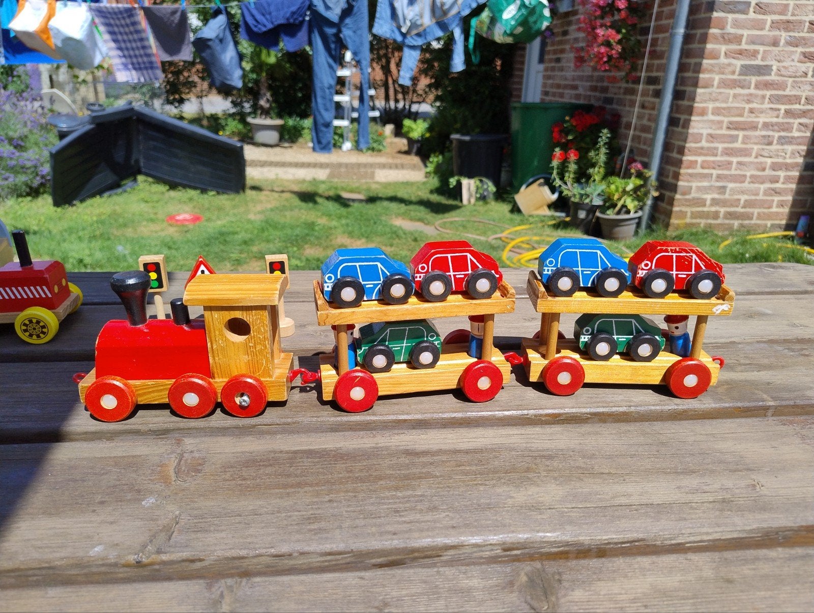 Houten trein met auto's, Ophalen of Verzenden