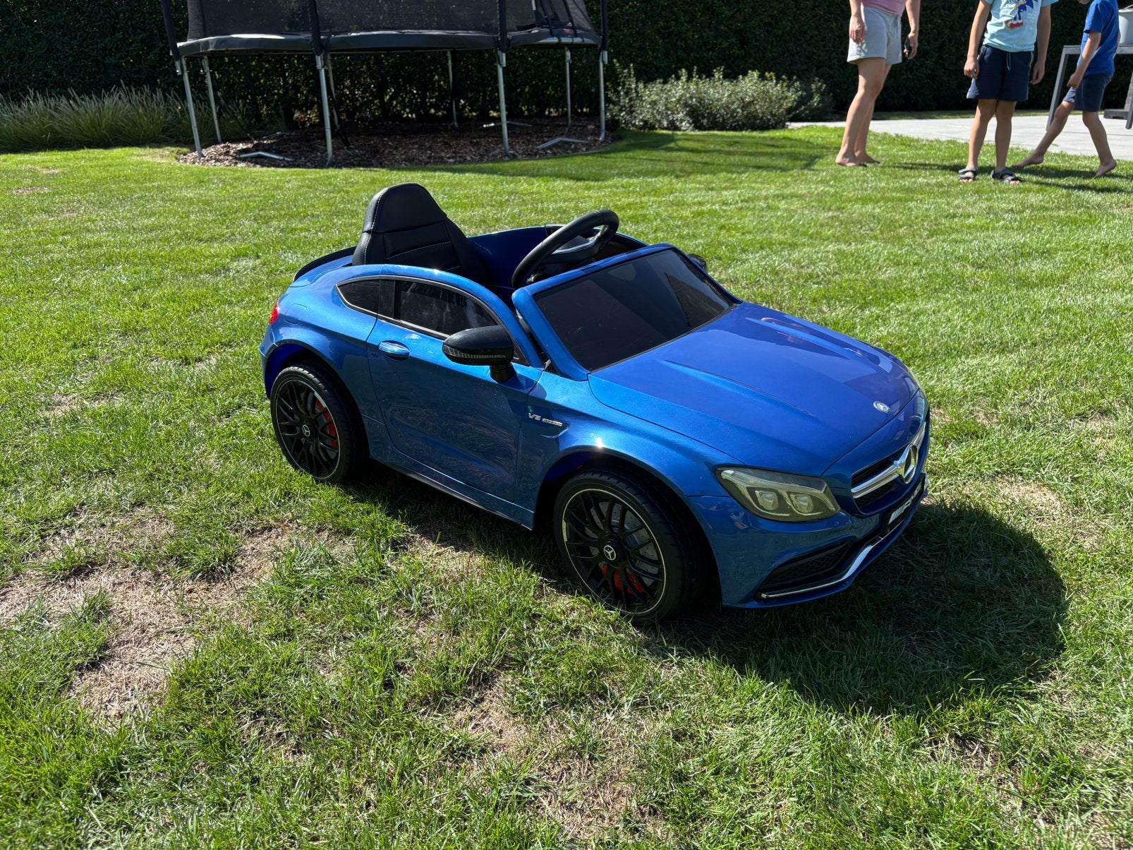 Kinderauto Mercedes - ideaal voor kleine kindjes, Hobby & Loisirs créatifs, Modélisme | Radiocommandé & Téléguidé | Voitures, Enlèvement