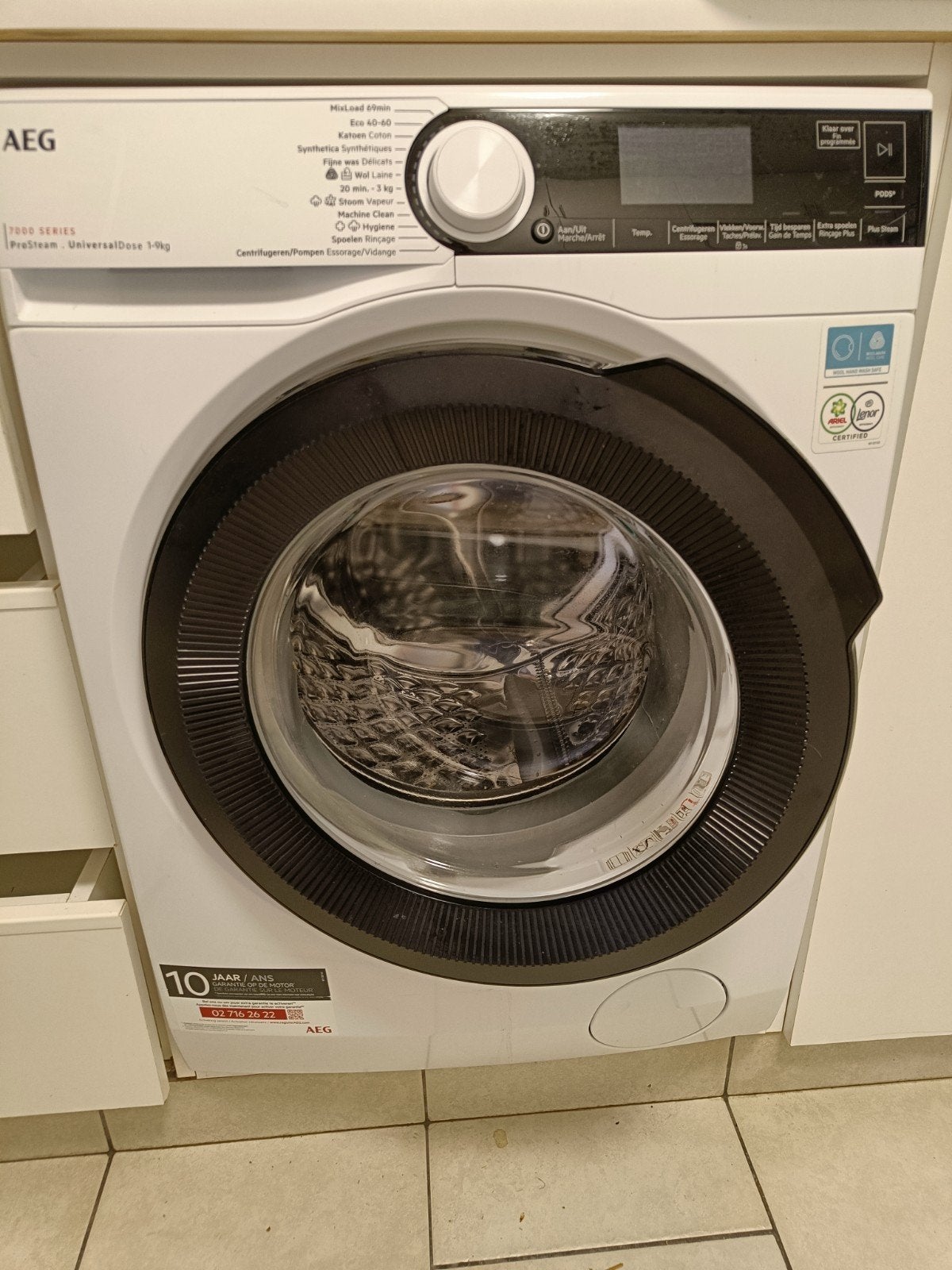 AEG wasmachine, Enlèvement