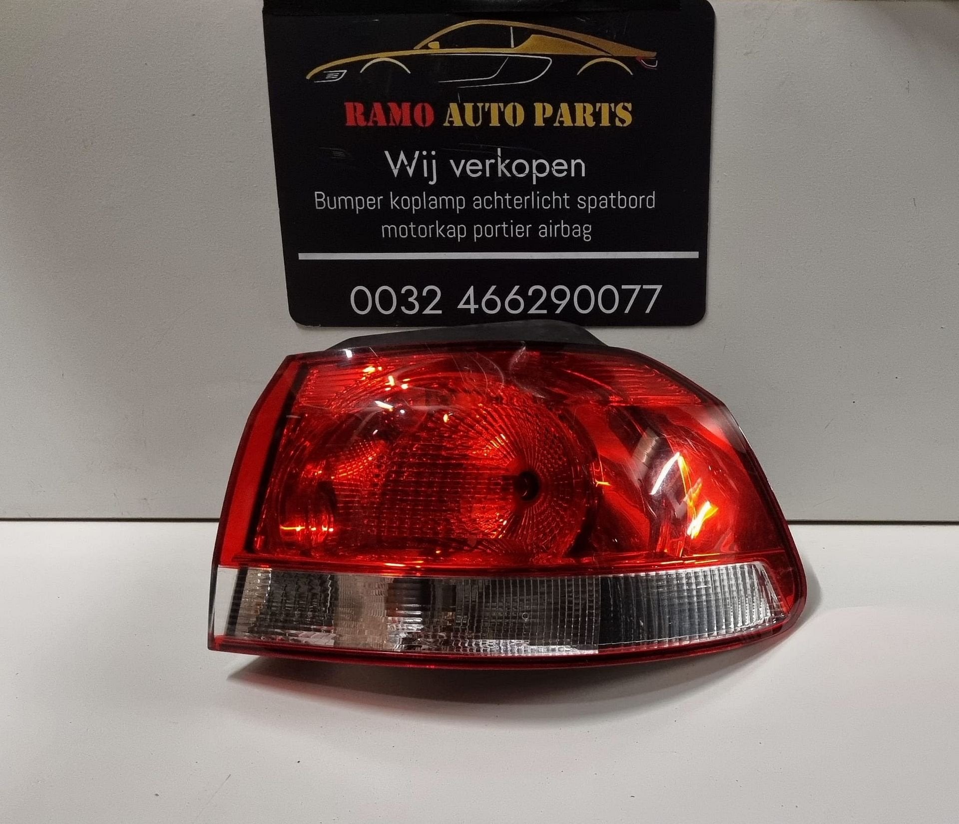 ACHTERLICHT VW GOLF 5 VI RECHTS 5K0945096E, Gebruikt, -, Volkswagen, -
