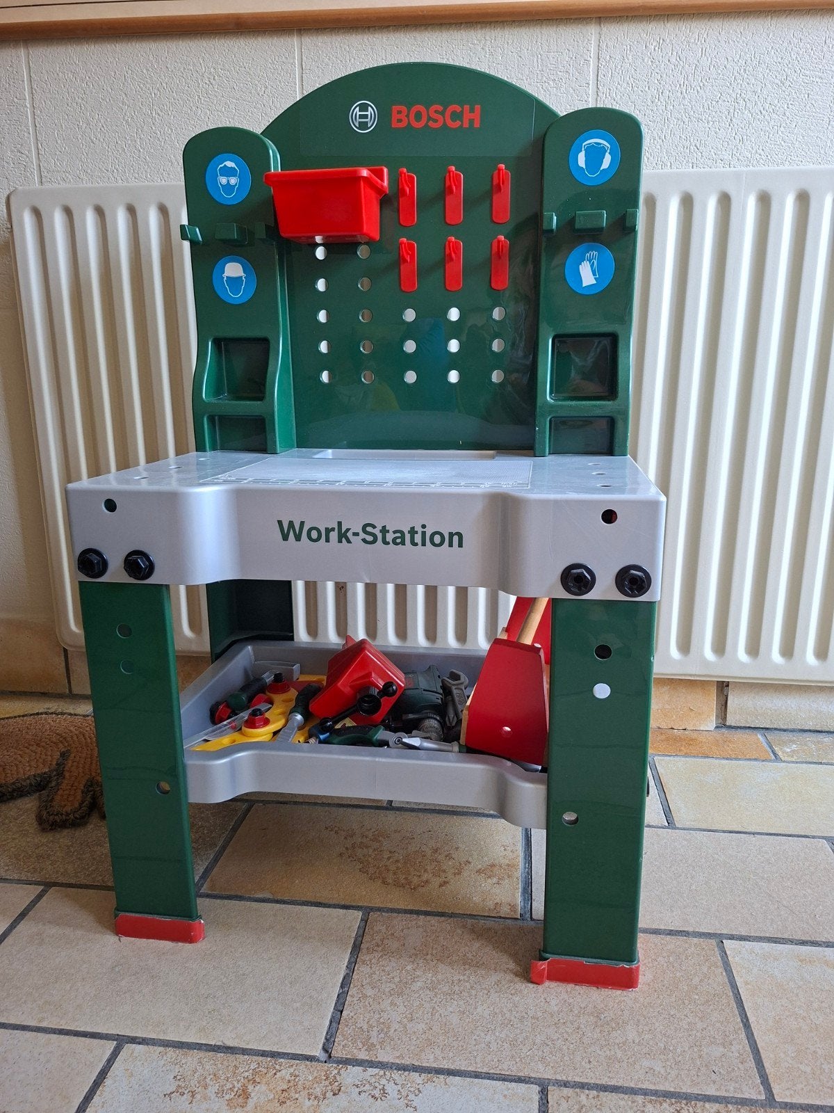 Bosch werkbank, Ophalen